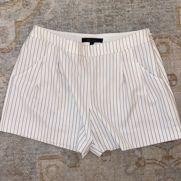 BCBG Maxazria Pinstripe Shorts - Picture 3 of 3
